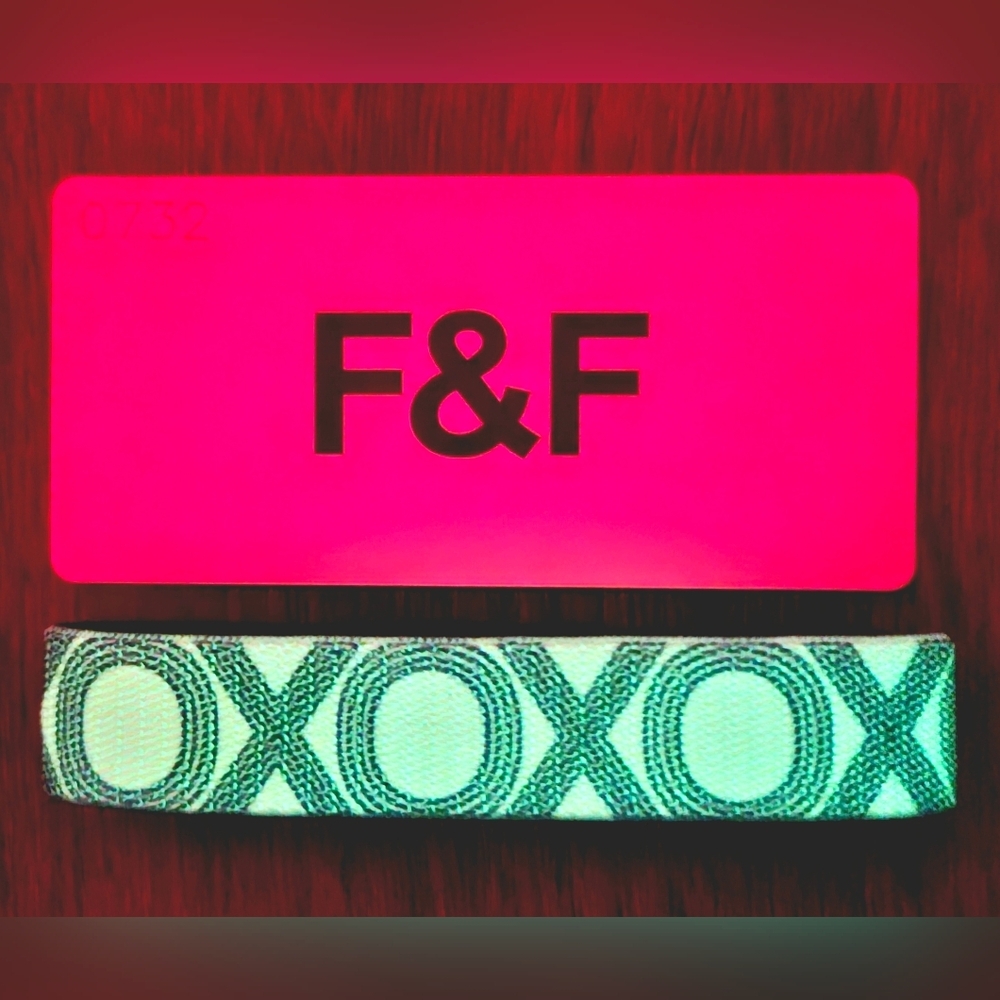 ZOX "F&F" #732 OREO SOLD OUT SMALL glow n the dark limited Collectible Wristband